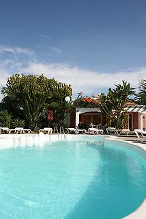 Palm Garden 2*